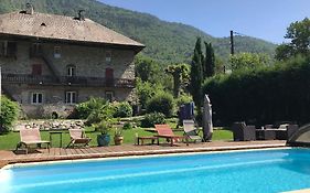 La Perle De La Lauziere, Chambres D Hotes